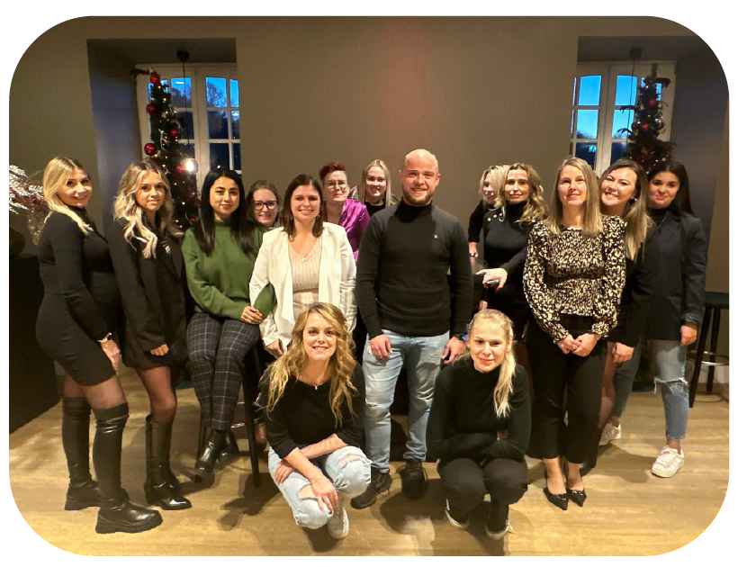 AbsoluteYOU_teamfoto_backoffice